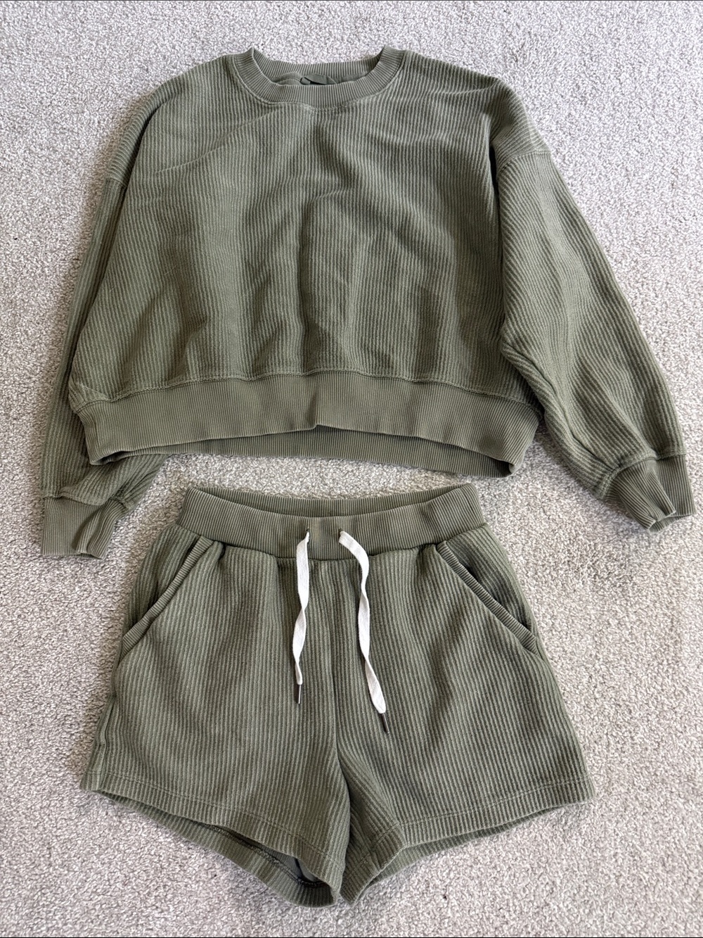 Aerie Sweatshirt and Shorts Set